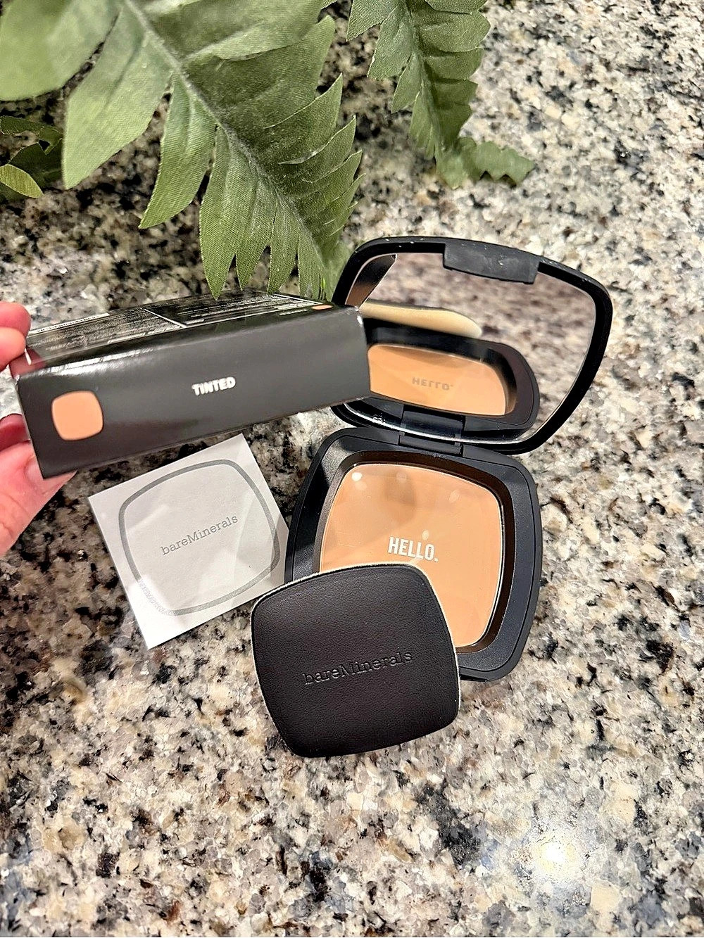 bareMinerals Tinted Mineral Veil SPF 15
